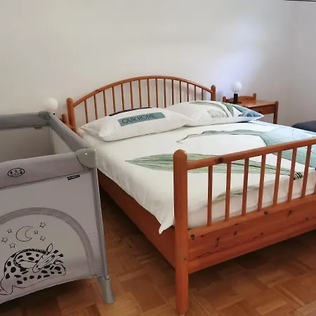 Apartmaji Ela 2 Apartment *